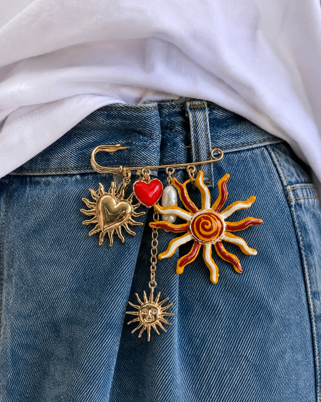 Sunlight Drama Brooch