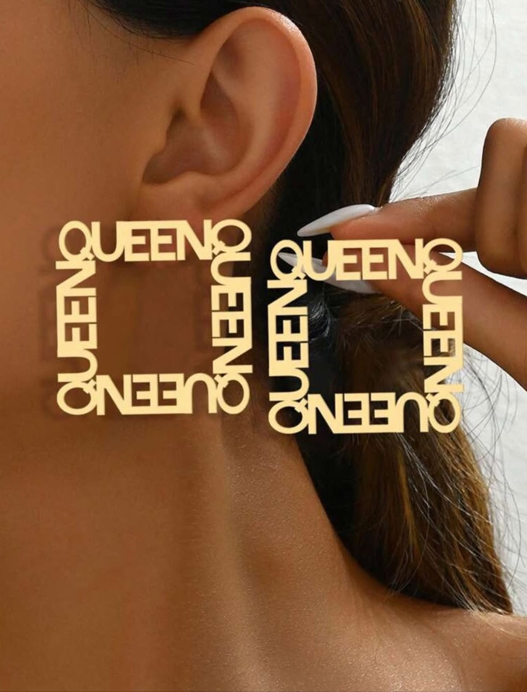 The Queen Grid Earrings