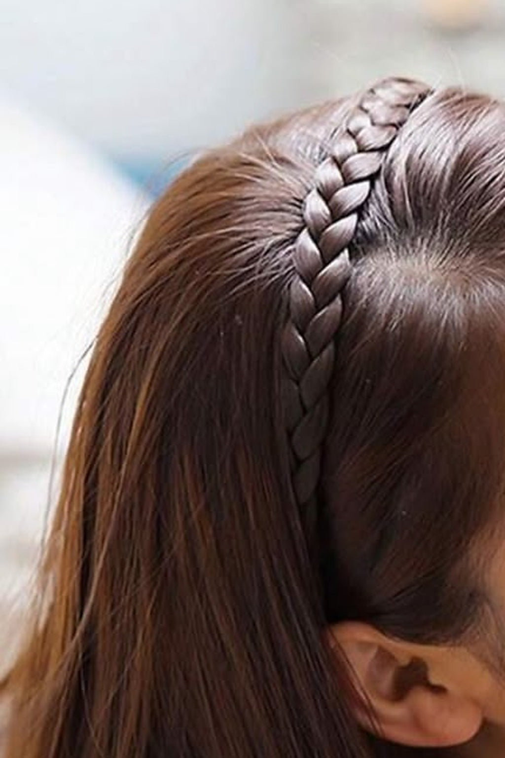 Braid Babe Hairband – Brown, worn