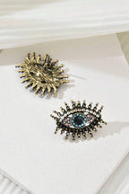 Lash Eye Studs – front and back view